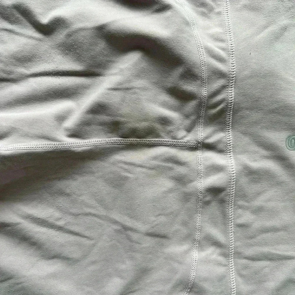 Woman’s crop running leggings - Picture 3 of 6